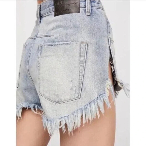 One Teaspoon Sun Blue Le Wolves Cut Off Jean Shorts - Picture 3 of 9